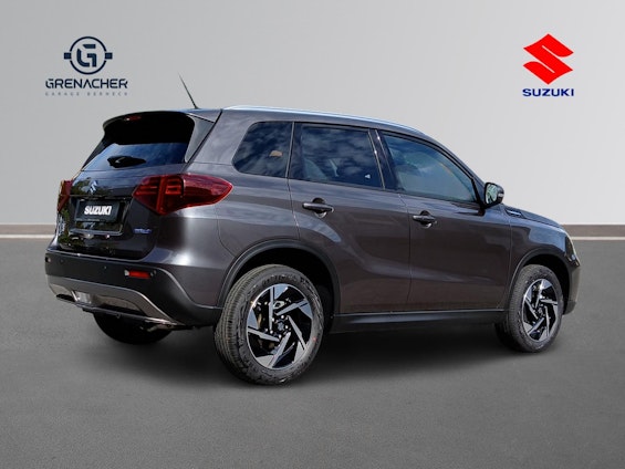 Vehicle image 5 Vehicle image 5