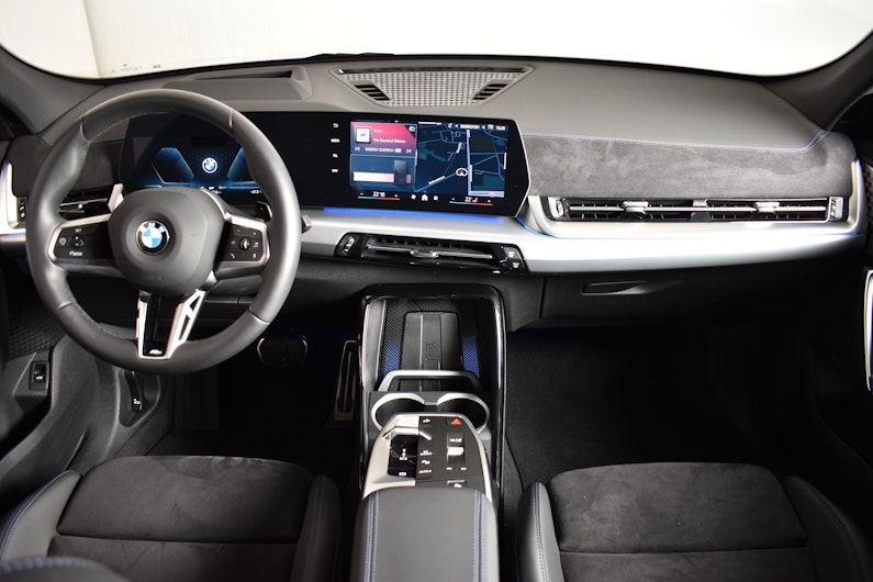 Vehicle image BMW X2