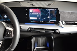 Fahrzeugbild BMW X2 20d xDrive paddles