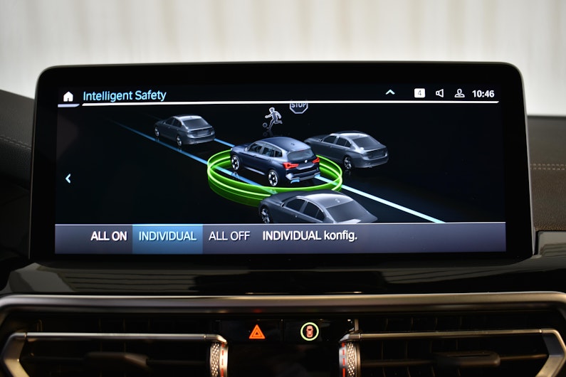 Vehicle image BMW iX3