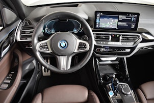 Vehicle image BMW iX3 E-Motor