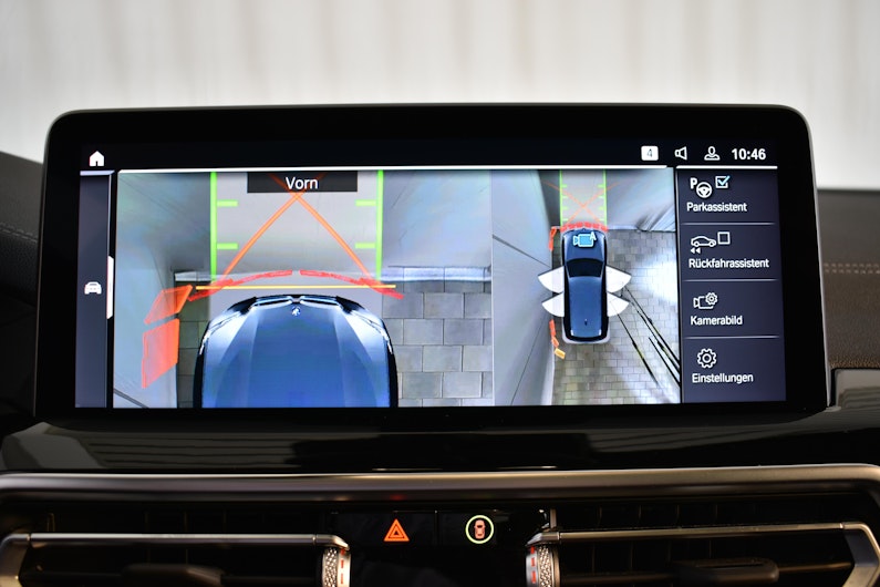 Vehicle image BMW iX3