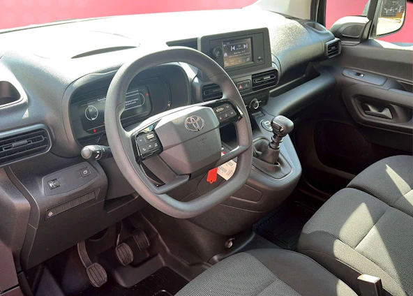 immagine del veicolo 4 immagine del veicolo 4