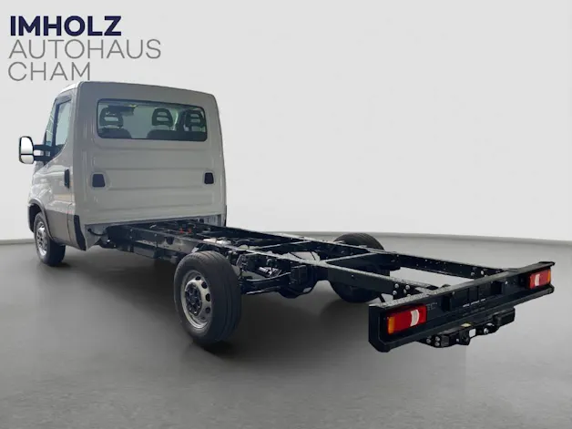Iveco Daily 35 S 14 A8 S-Kab. 3750 Chassis Work Hero