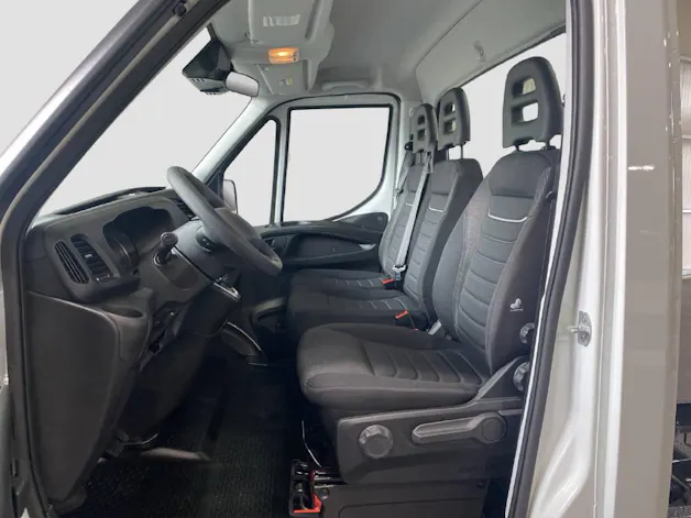 Iveco Daily 35 S 14 A8 S-Kab. 3750 Chassis Work Hero
