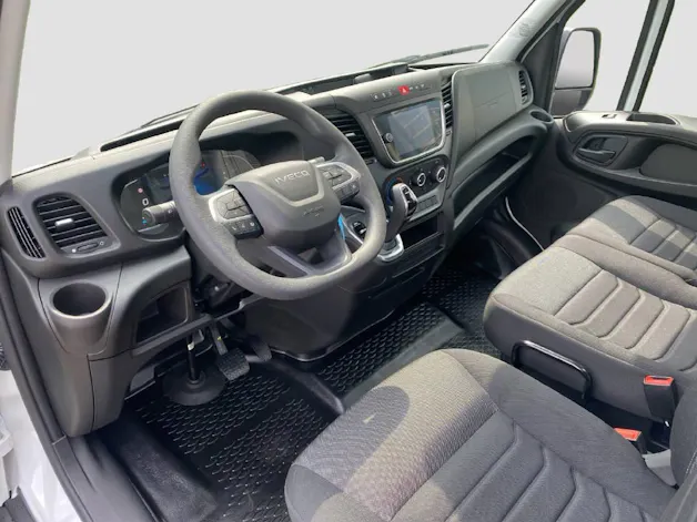 Iveco Daily 35 S 14 A8 S-Kab. 3750 Chassis Work Hero