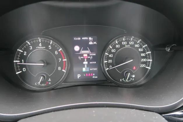 Suzuki S-Cross 1.4 T Compact Top Hybrid 4x4