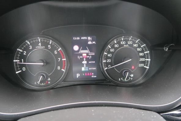 Vehicle image 6