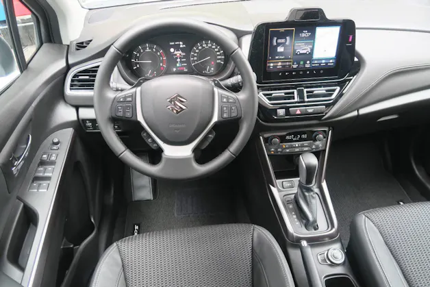 Suzuki S-Cross 1.4 T Compact Top Hybrid 4x4
