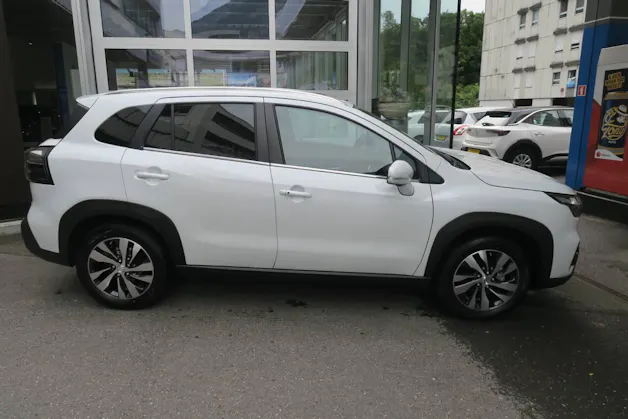 Suzuki S-Cross 1.4 T Compact Top Hybrid 4x4