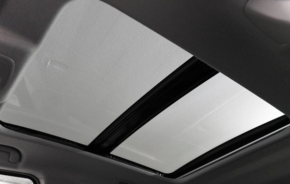 Vehicle image 16 Vehicle image 16