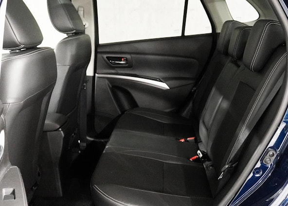 Vehicle image 8 Vehicle image 8