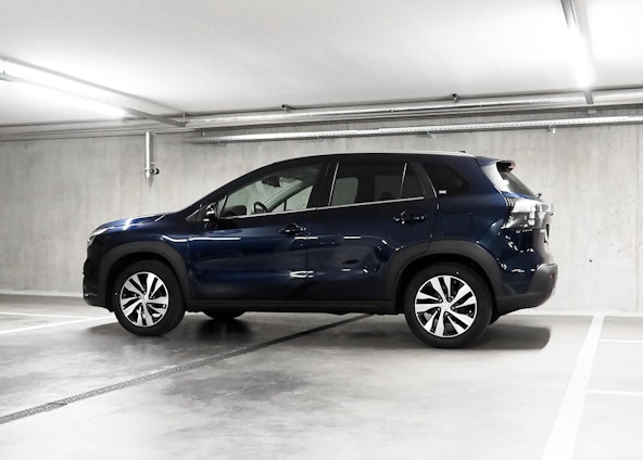 Vehicle image 7 Vehicle image 7