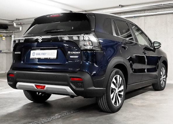 Vehicle image 13 Vehicle image 13