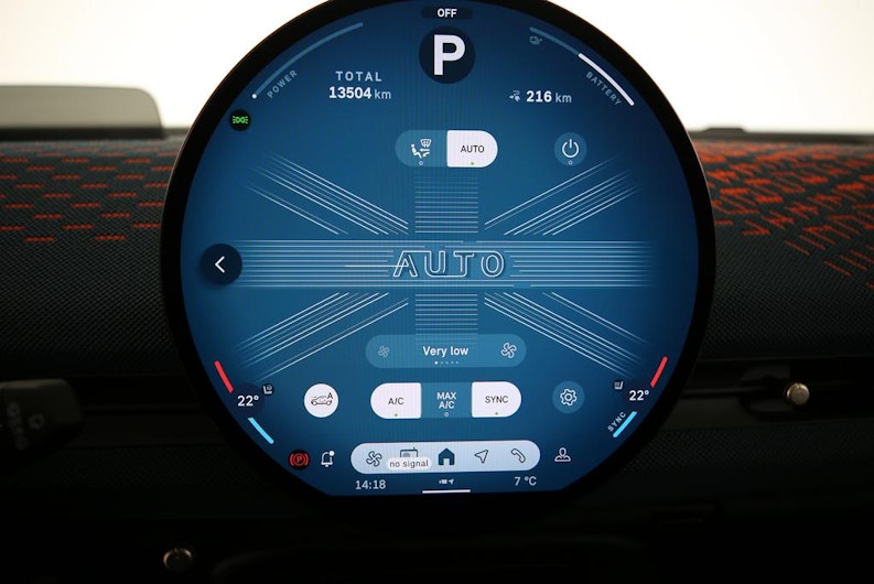 Vehicle image MINI ACEMAN