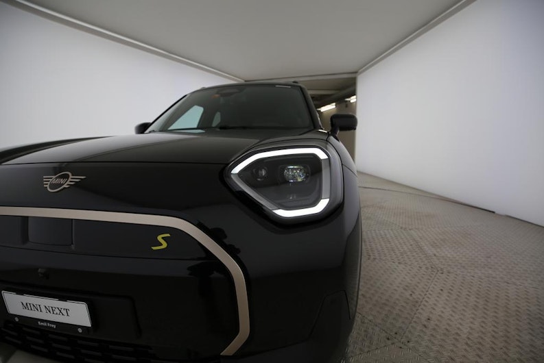 Vehicle image MINI ACEMAN