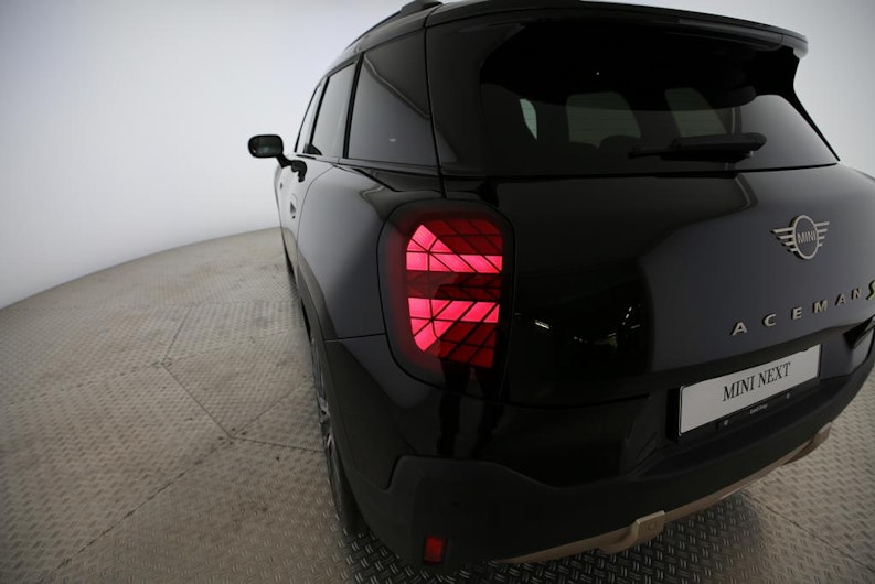 Vehicle image MINI ACEMAN