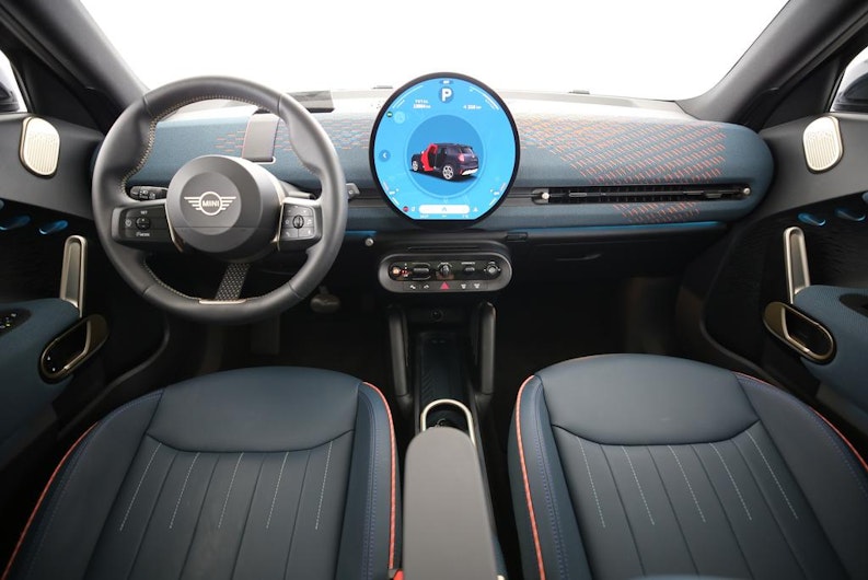 Vehicle image MINI ACEMAN