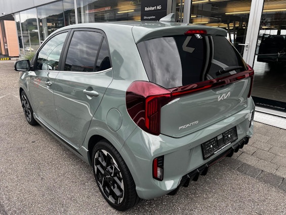 Vehicle image 3 Vehicle image 3