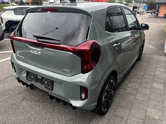 Vehicle image 2 Vehicle image 2