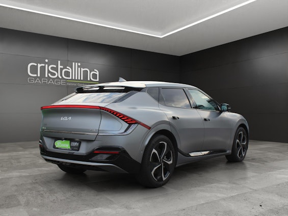 Vehicle image 3 Vehicle image 3