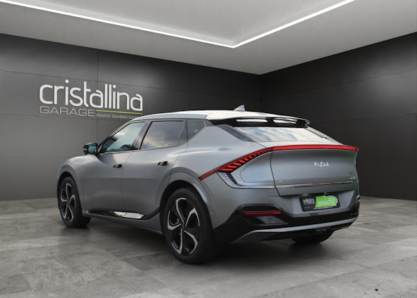 Vehicle image 2 Vehicle image 2