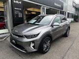 First vehicle image