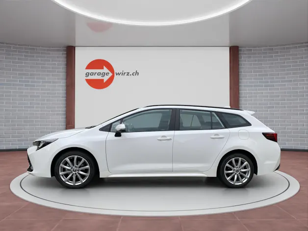Toyota Corolla Touring Sports 1.8 HSD Comfort inkl. Gratisservice 4 Jahre / 60000 Km ab 1. IV