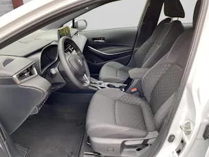 Toyota Corolla Touring Sports 1.8 HSD Comfort inkl. Gratisservice 4 Jahre / 60000 Km ab 1. IV