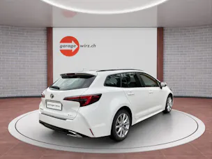 Toyota Corolla Touring Sports 1.8 HSD Comfort inkl. Gratisservice 4 Jahre / 60000 Km ab 1. IV