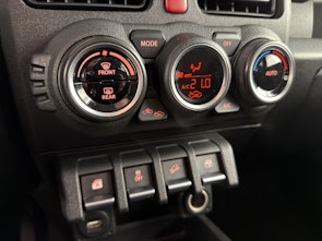 immagine del veicolo SUZUKI Jimny 1.5 Compact Top