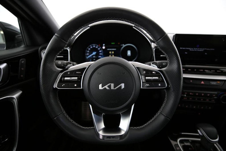 Vehicle image KIA CEED