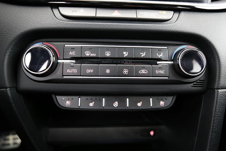 Vehicle image KIA CEED