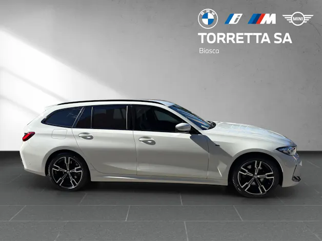 BMW 320d xDrive Touring