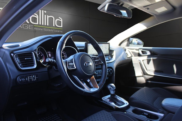 Vehicle image 7 Vehicle image 7