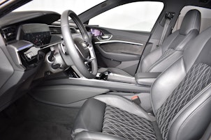 Vehicle image AUDI e-tron 55 quattro