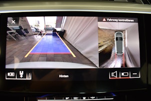 Vehicle image AUDI e-tron 55 quattro