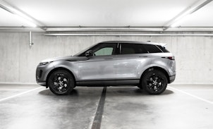 Vehicle image LAND ROVER Range Rover Evoque 1.5 T 270e S  / 4 Roues d'hiver inclues
