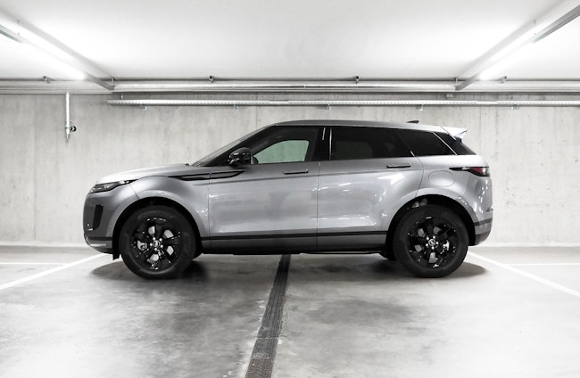 Vehicle image 4 Vehicle image 4