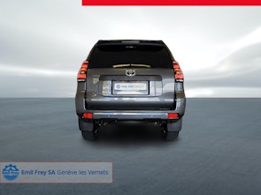 Vehicle image TOYOTA Land Cruiser 2.8 D 204 Invincible