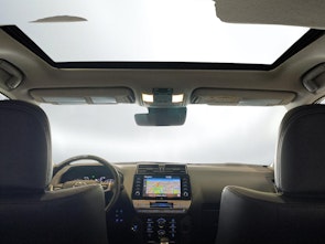 Vehicle image TOYOTA Land Cruiser 2.8 D 204 Invincible