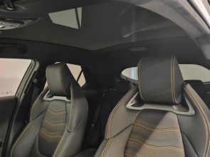 Vehicle image TOYOTA C-HR 2.0 HEV Style Premiere 4x4