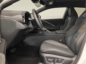 Vehicle image TOYOTA C-HR 2.0 HEV Style Premiere 4x4