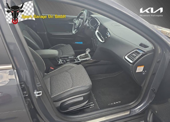 Vehicle image 11 Vehicle image 11