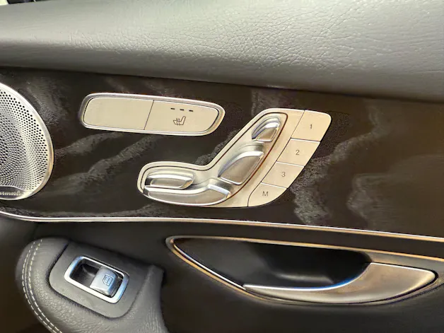 Mercedes-Benz GLC 350 4M d Exclusive 4M / DISTRONIC / 360 Grad Kamera / Soundsystem / AIRMATIC