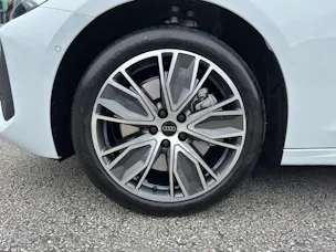 Audi A5 Avant e-hybrid quattro Attraction 220 kW S tronic