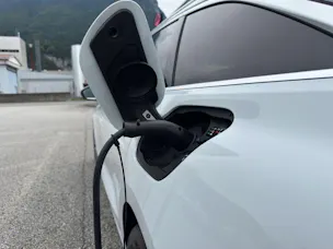 Audi A5 Avant e-hybrid quattro Attraction 220 kW S tronic