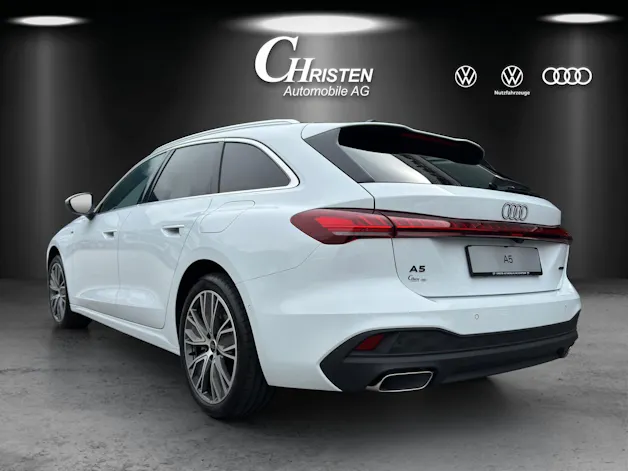 Audi A5 Avant e-hybrid quattro Attraction 220 kW S tronic