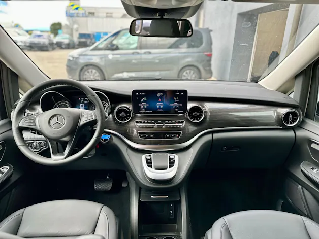 Mercedes-Benz EQV 300 lang