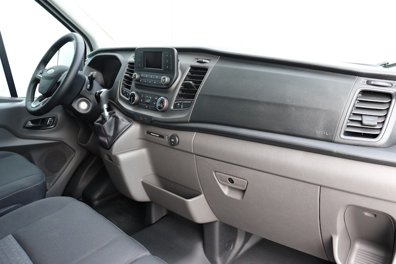 Vehicle image FORD Transit